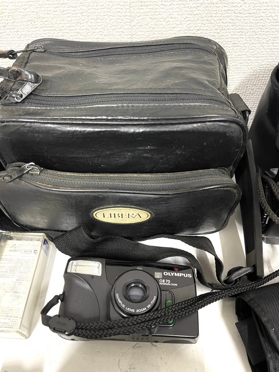 E997　カメラ　フィルムカメラ　ビデオカメラ　カメラレンズ　大量　まとめ売り　Pansonic　OLYMPUS　SAMURAI　Nikon　FUJI　Victor　他_画像3