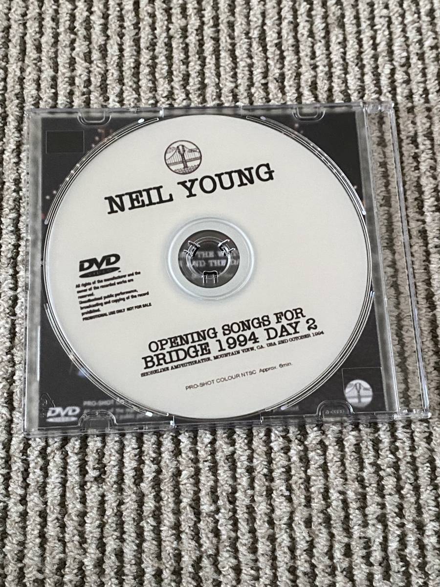 Neil Young 「Opening Songs For Bridge 1994 Day 2」　1DVDR_画像2