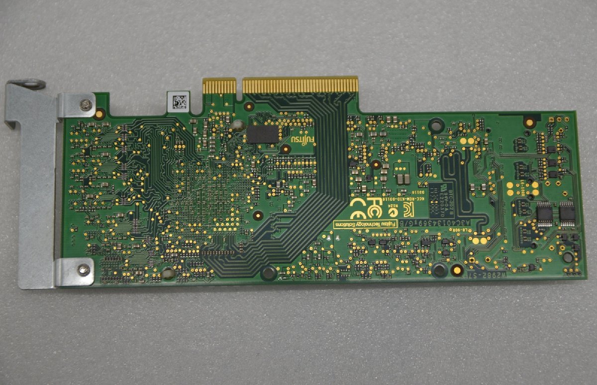 FUJITSU　D3116-C26 GS 1 RAIDコントローラーカード中古品　　　（863）_画像4