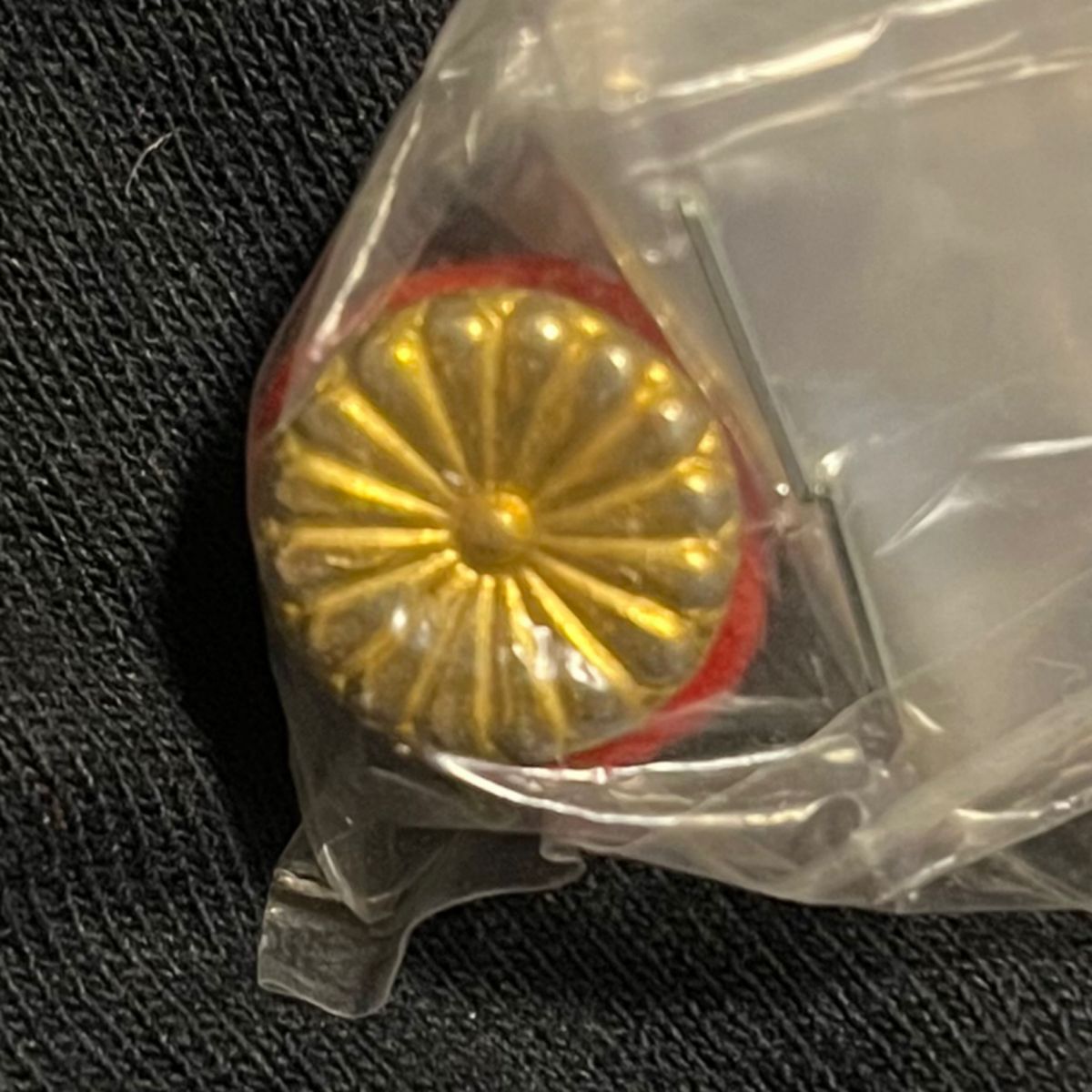 襟章 階級章 従軍記章 菊の花 日本軍 ピンズ バッジ 陸軍 隊長章 襟章 階級章 従軍記章 菊の花 日本軍 ピンズ バッジ 陸軍 隊長章