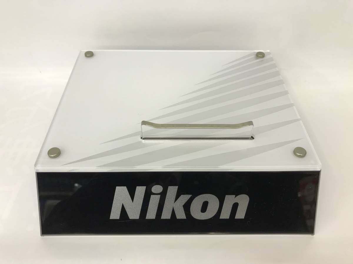Nikon ニコン　一眼レフ用　カメラ　展示台　ディスプレイスタンド　その１_画像1