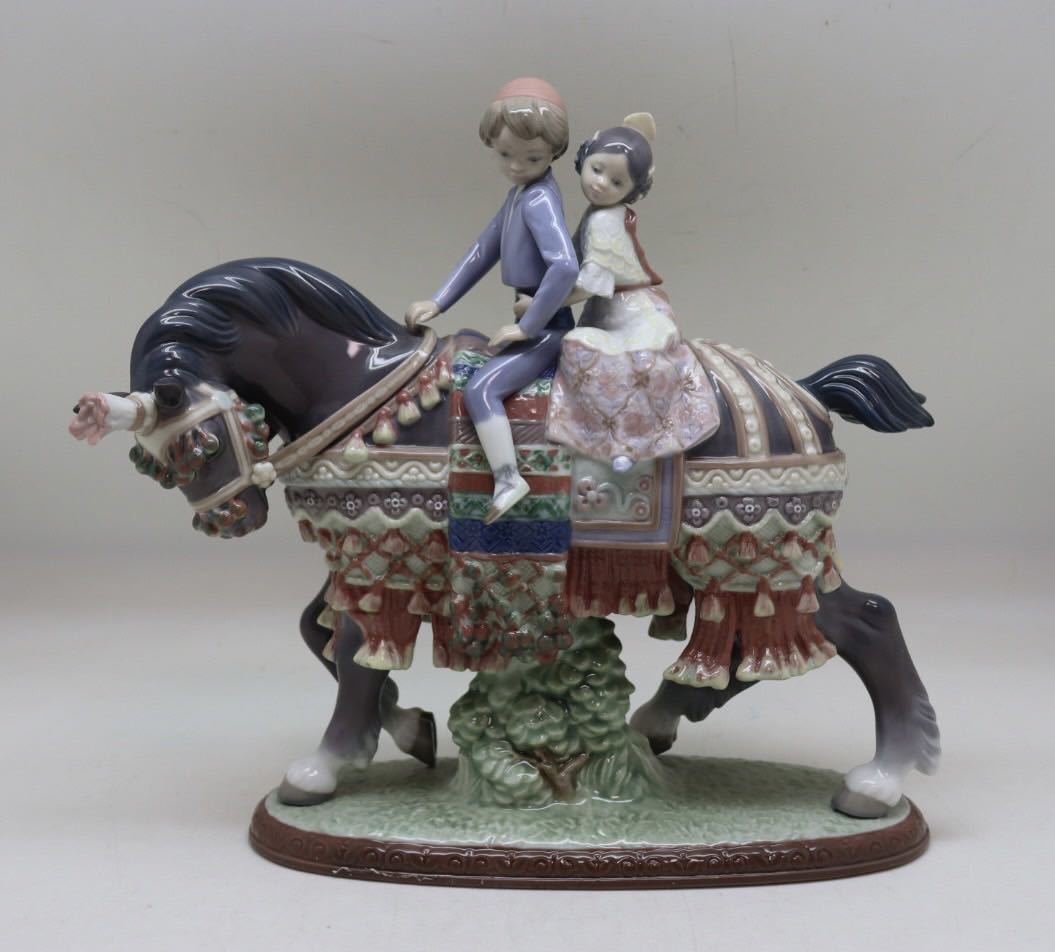 リヤドロ LLADRO サンホセの祭り NO 1489 フィギュリン 陶器人形 リヤドロ LLADRO サンホセの祭り NO 1489 フィギュリン 陶器人形