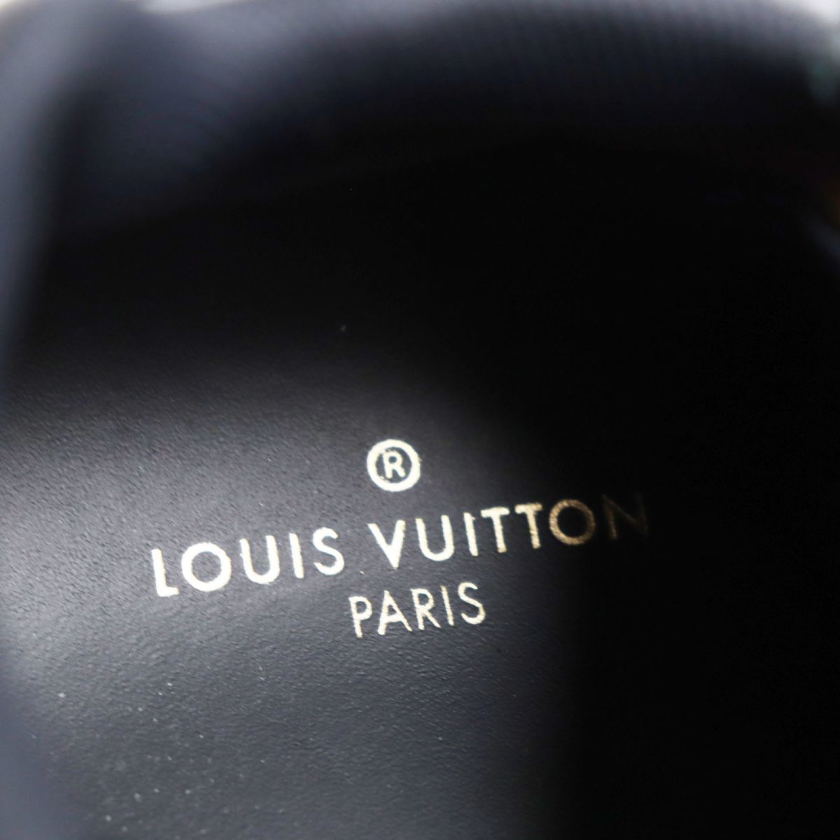 美品●LOUIS VUITTON ルイヴィトン 2054・ライン モノグラム レザーローカットスニーカー ブラック×マルチカラー 6 1/2 イタリア製 メンズ_画像8