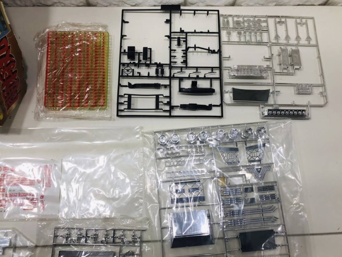 g26★1円～★当時物 アオシマ 1/32 大型 トラック デコトラ No.9 闘将丸 日野ドルフィン タンクローリー トレーラープラモデル 写真現状品_画像9