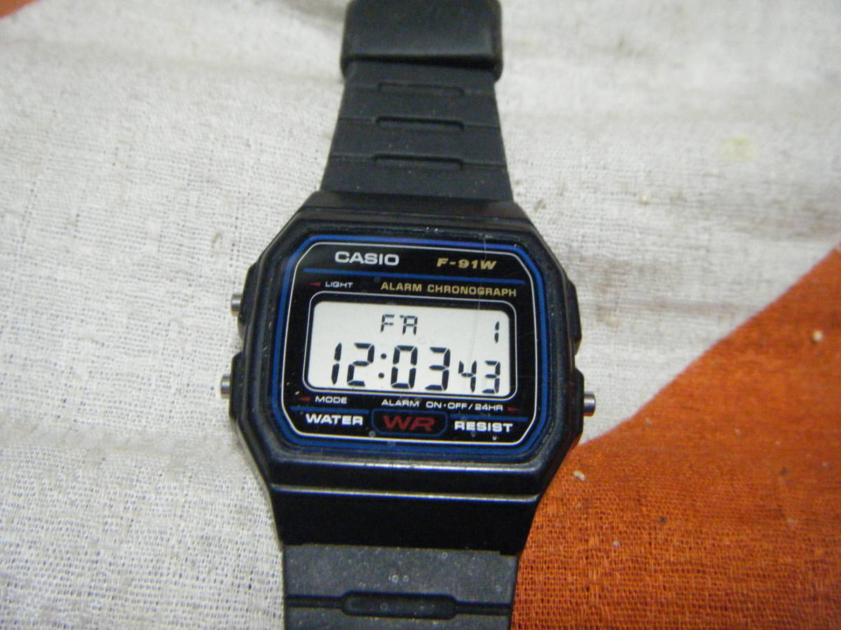 ●カシオ　デジタル CASIO F-91W クォーツ●_画像2