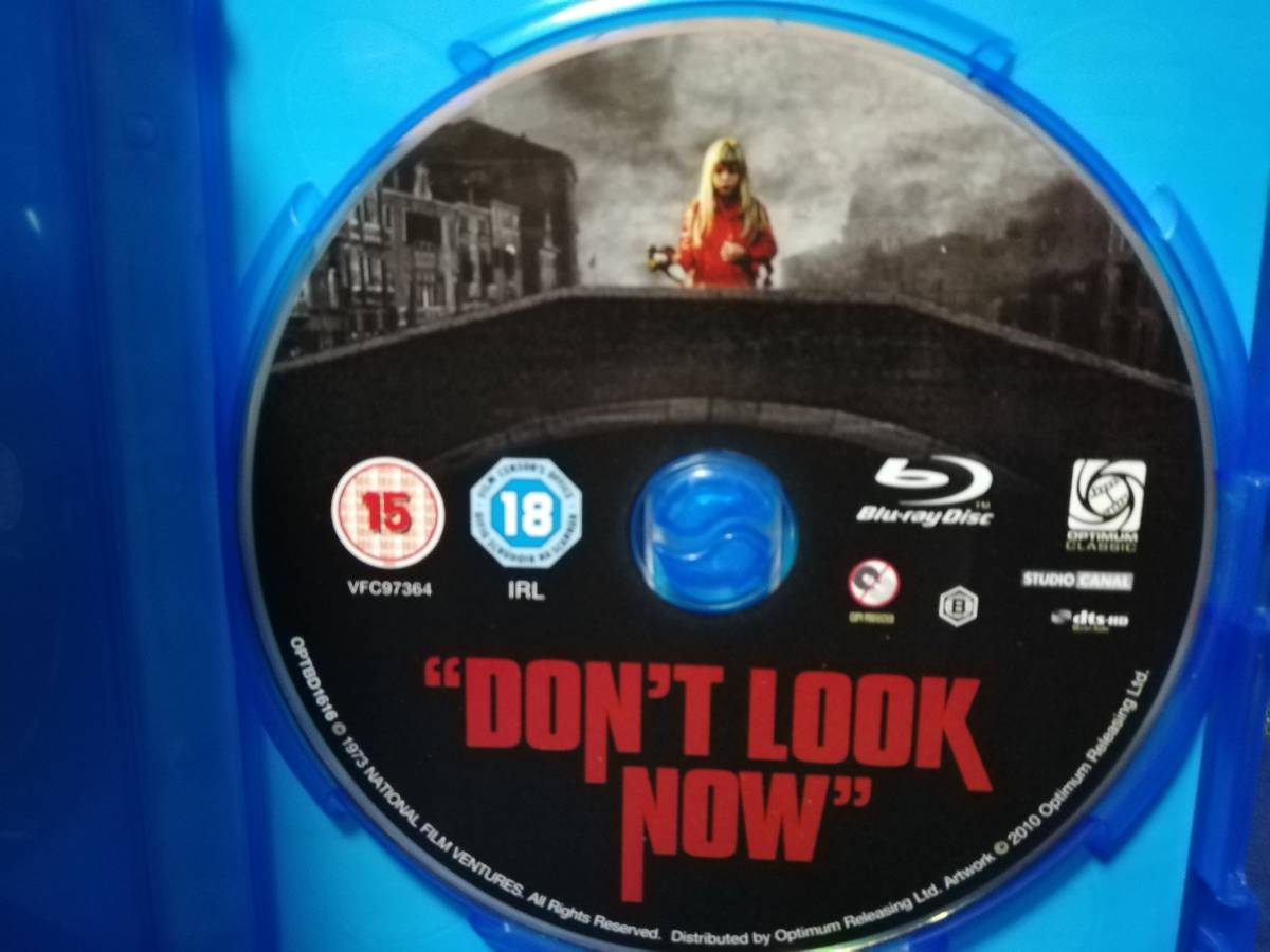 ”DON’T LOOK NOW”　 輸入版ブルーレイ（邦題：赤い影）オカルトホラー　1973年イギリスとイタリアによる合作映画_画像3