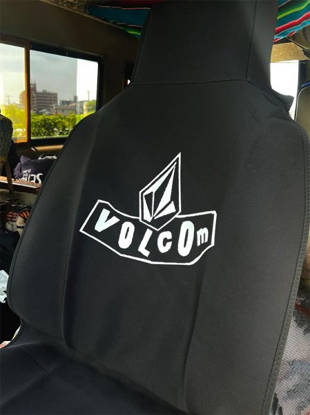 [ free shipping ] seat cover VOLCOM Volcom PISTOL STONE DRIVER SEAT COVER D67223JA Japan representation shop regular goods 