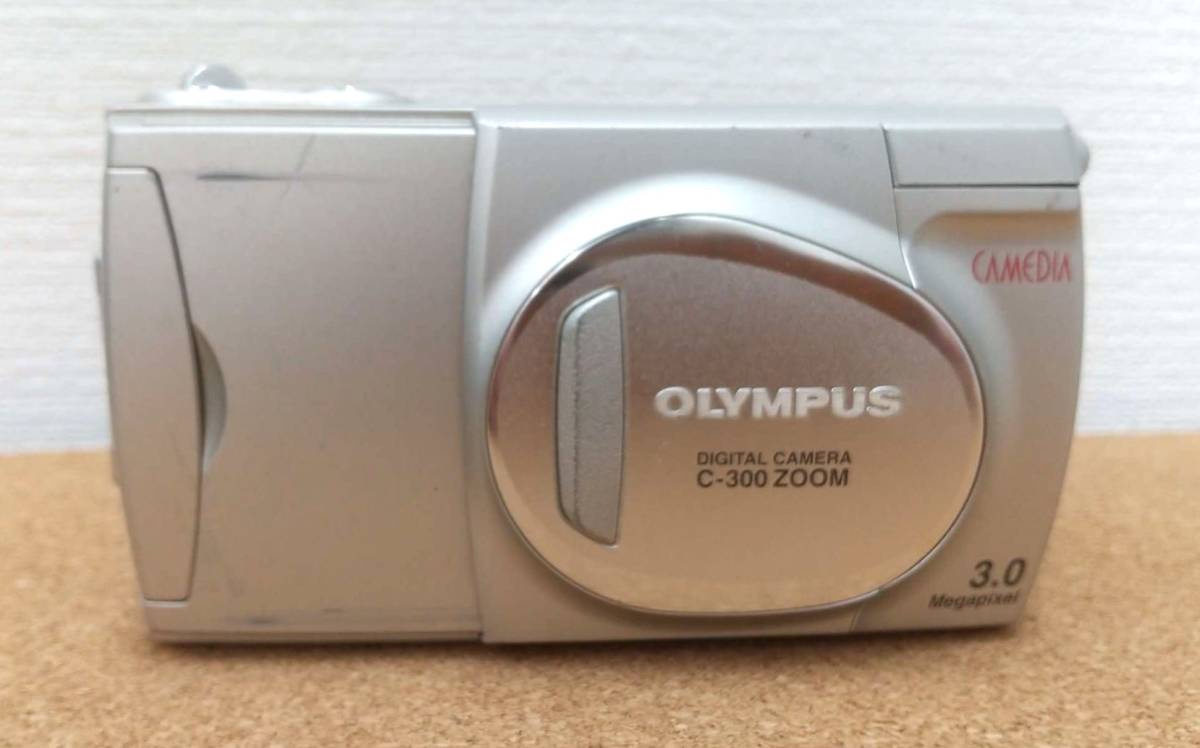 【OLYMPUS/オリンパス】『コンパクトデジタルカメラ 3.0 Megapixel C-300 AF ZOOM 5.8-16.2mm 1:2.9-4.4 』【中古品/通電稼働確認済】_画像2