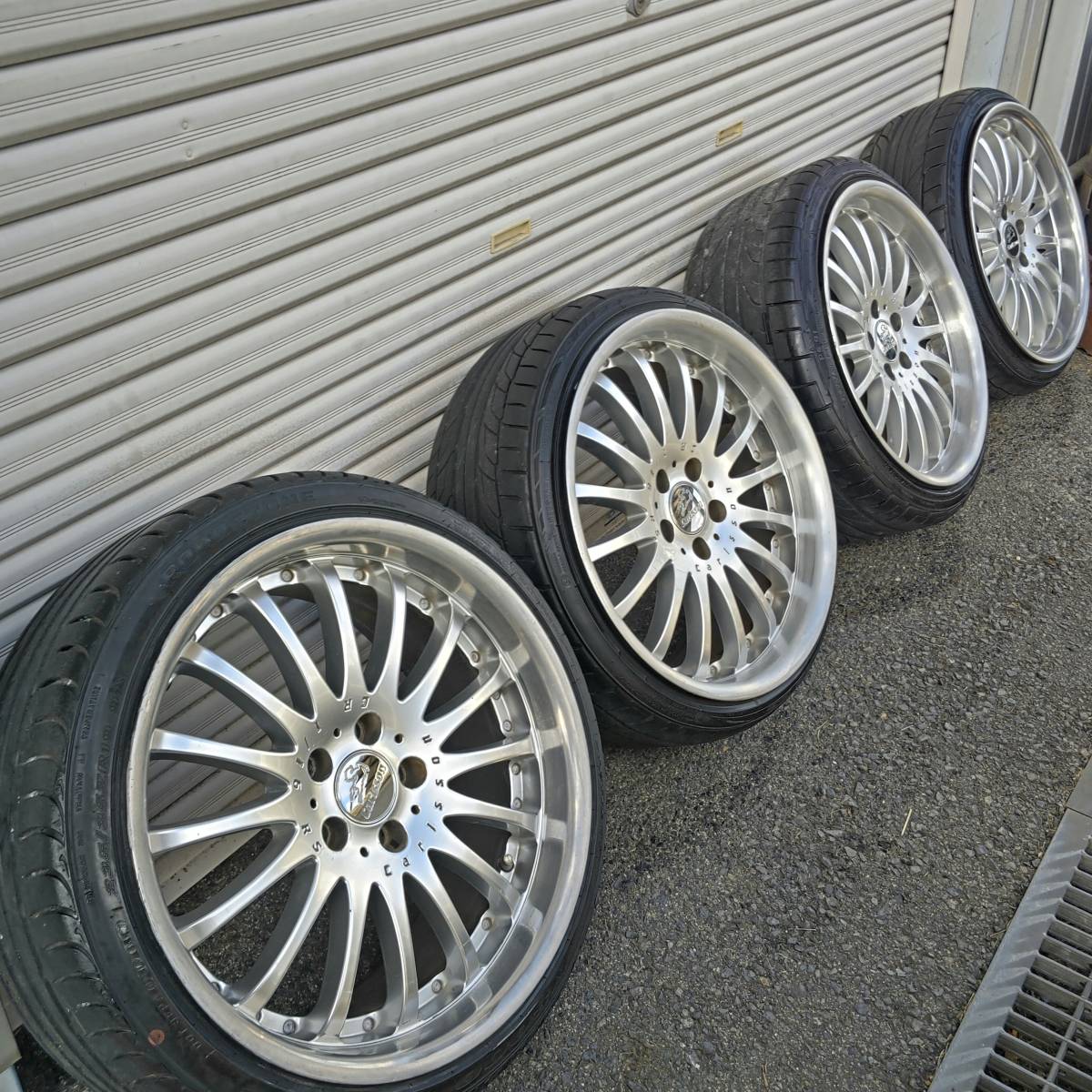 カールソン Carlsson CR1/16RS １９インチ 9.5j通し 114.3 ４本セット_画像1