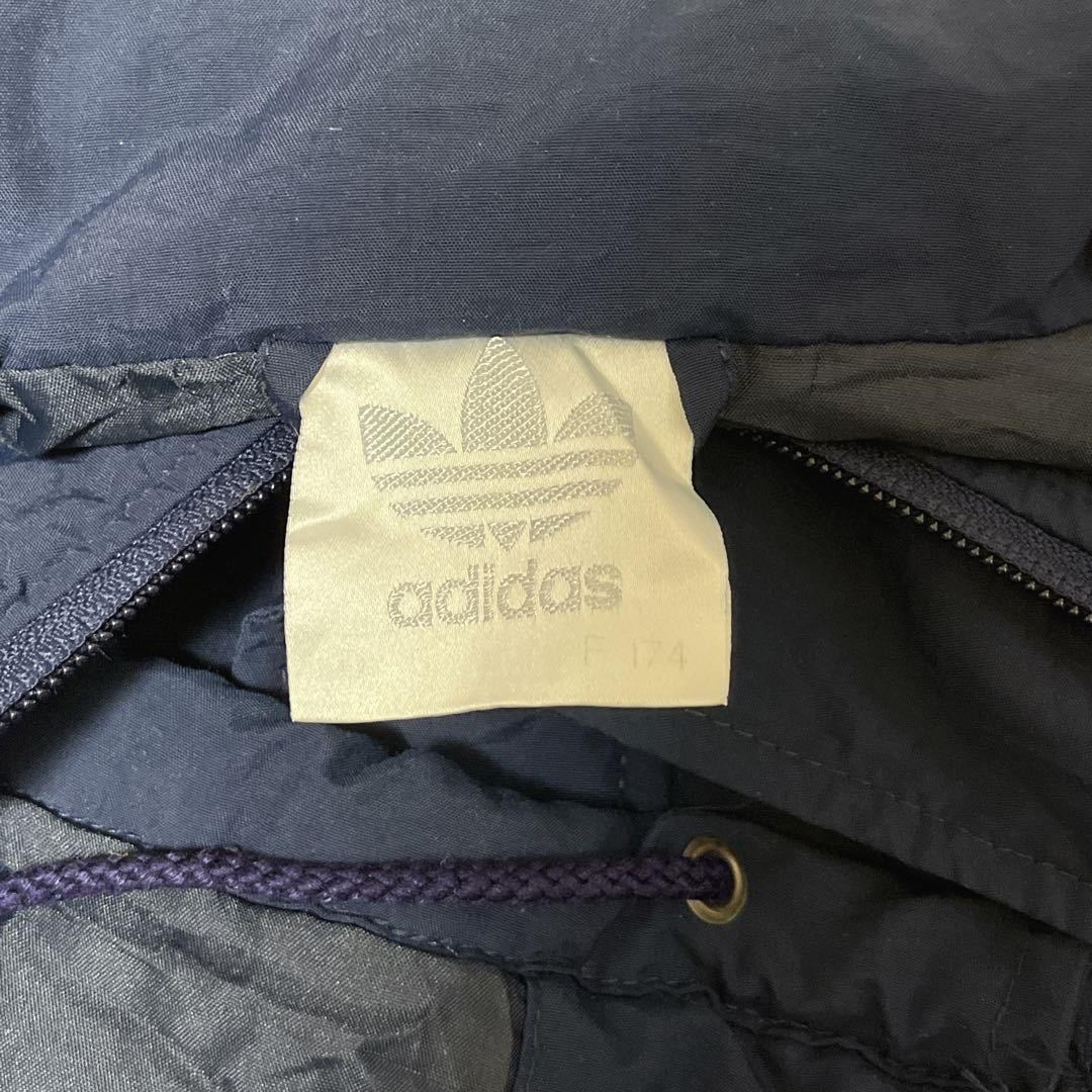 80's adidas アディダス 銀タグ 中綿 ベンチコート XL相当 紺 80's adidas アディダス 銀タグ 中綿 ベンチコート XL相当 紺