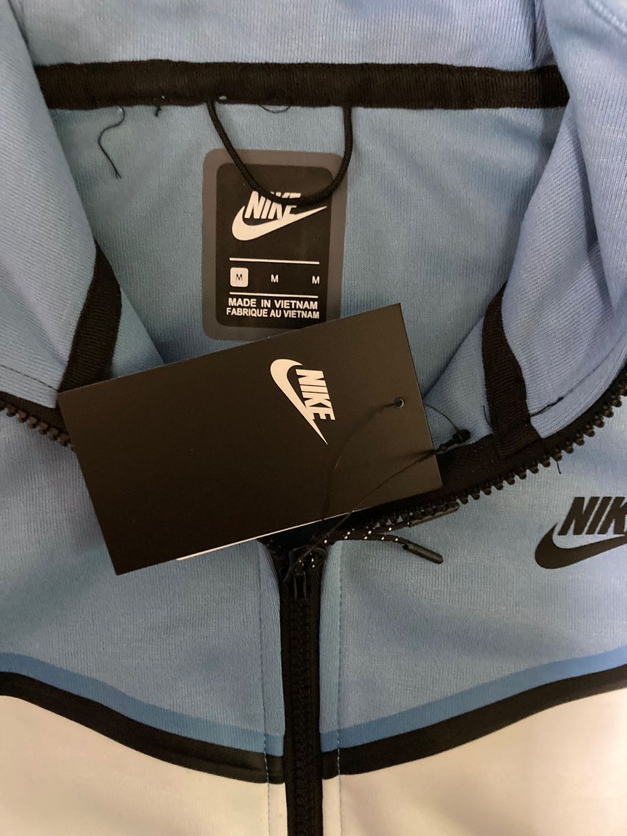 NIKE ナイキ 海外限定 レア セットアップ テックフリース 上下 NIKE ナイキ 海外限定 レア セットアップ テックフリース 上下