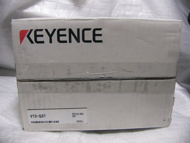 ★新品★ Keyence VT3-Q5T タッチパネル 5型QVGA TFTカラー_画像1