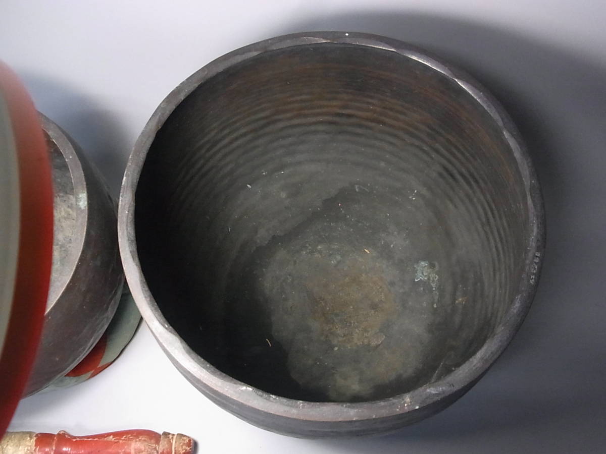 寺院蔵出し】 時代 おりん 2点/京都 金竜子作 磬子 鈴 仏具 りん 寺院蔵出し】 時代 おりん 2点/京都 金竜子作 磬子 鈴 仏具 りん