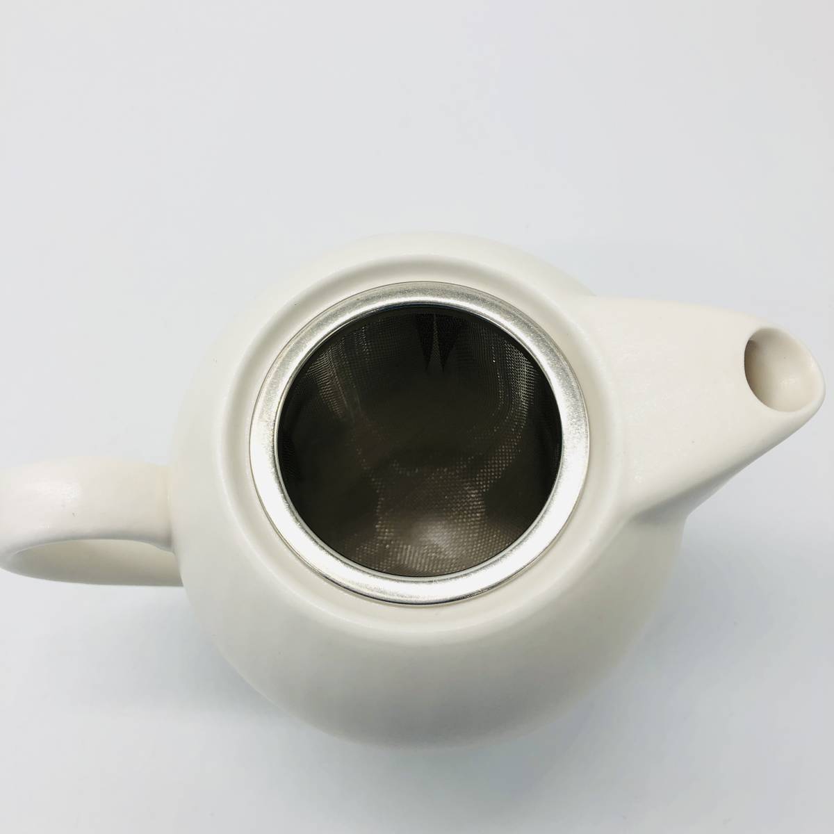 保管品 市田ひろみ 野の花 茶器揃 ５客 5皿 急須 ポット セット 茶器 カップ コップ ソーサー 小皿 食器 和食器 花 和 陶器 箱付_画像4