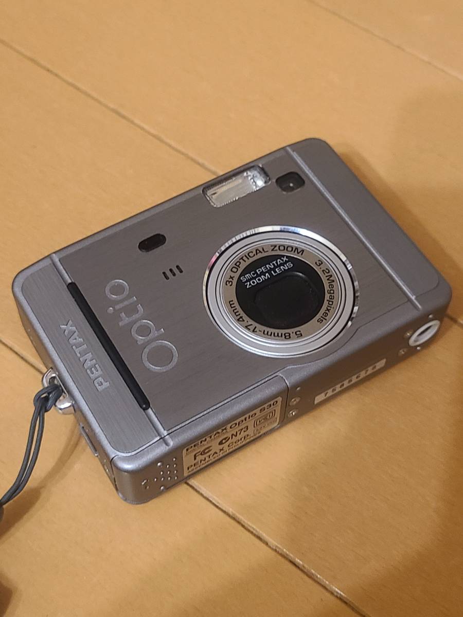 ■□格安売り切り♪当時物　デジタルカメラ　ペンタックス　オプティオS30　完動品　PENTAX　バッテリーは単３電池□■_画像1