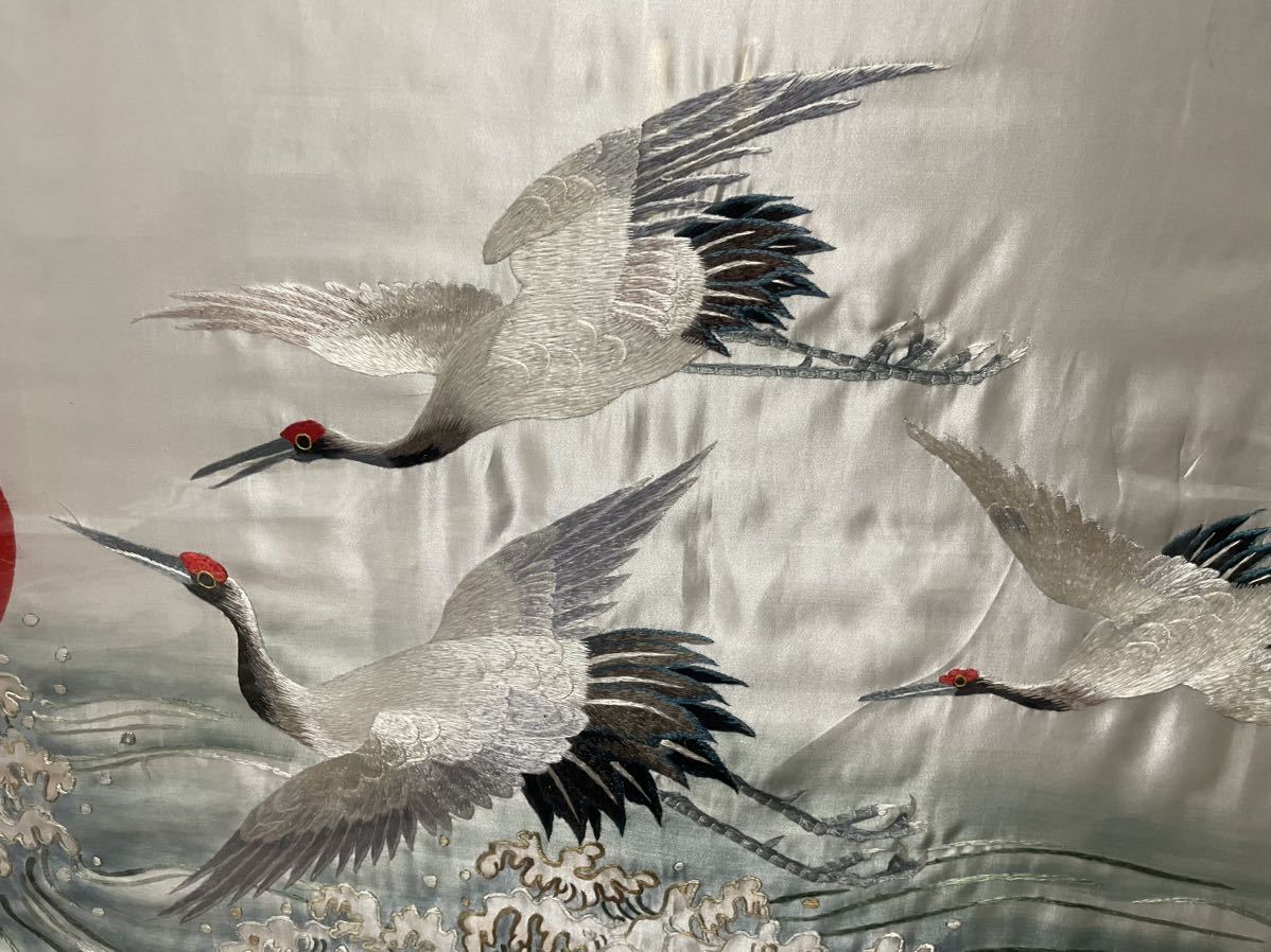 鶴と太陽・中国で入手した刺繍の布飾り＋日本製の額縁・149×78cm・きれいな刺繍です　インテリア　額縁　中国　文化_画像7