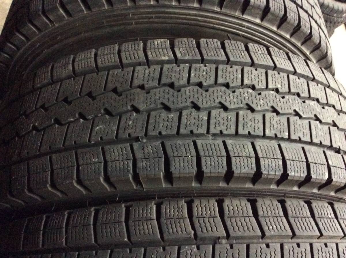 205/75R16 113/111L LT ダンロップスタッドレス LT03M 中古4本セット 2022年製！ 格安即決！_画像4