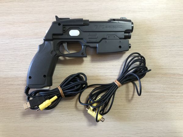 PS2 ソフト 使用形跡無し 箱の一部潰れあり タイムクライシス2+ガンコン2 【管理 16937】【A】_画像4