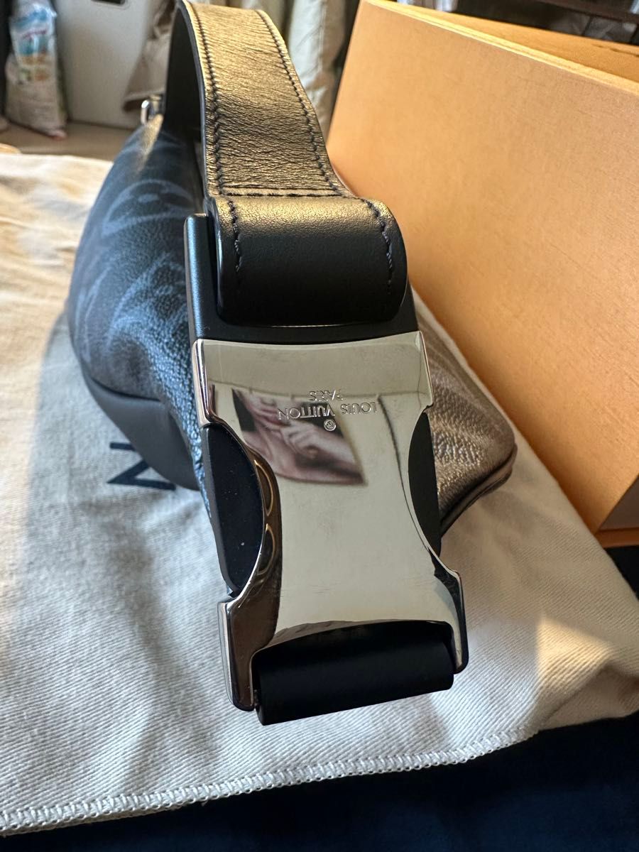 ルイ・ヴィトン LOUIS VUITTON ディスカバリーバムバッグ NM ルイ・ヴィトン LOUIS VUITTON ディスカバリーバムバッグ NM