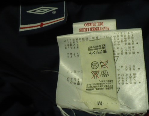 UMBRO【アンブロ：(株)デサント】製2000年代イングランド代表ダウン?ジャケット　(海外のXL)ASIA：XXLサイズ　ネイビー×赤_画像2