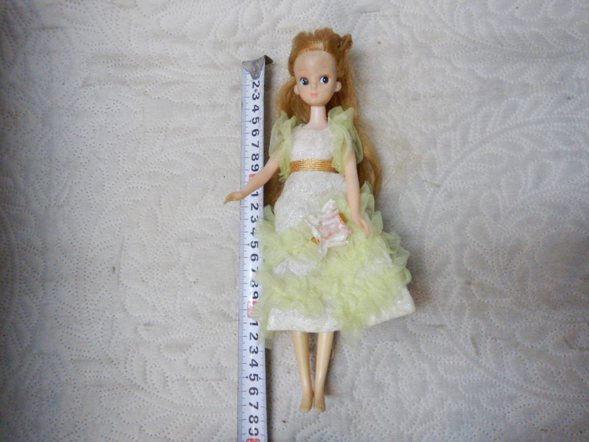 タカラ　初代　リカちゃん人形　緑ドレス　レトロ　おもちゃ　着せ替え_画像10