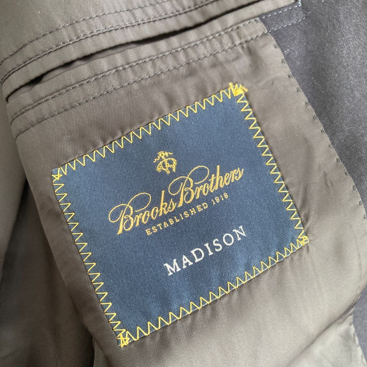 Begin掲載 Brooks brothers 紺ブレザー MADISON FIT 36SHT 金 Begin掲載 Brooks brothers 紺ブレザー MADISON FIT 36SHT 金