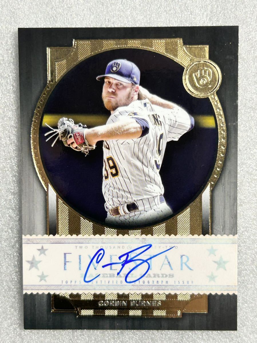 コービン　バーンズ（Corbin Burnes）　直書きサイン　カード　AUTO ON CARD MLB FIVESTAR topps _画像1