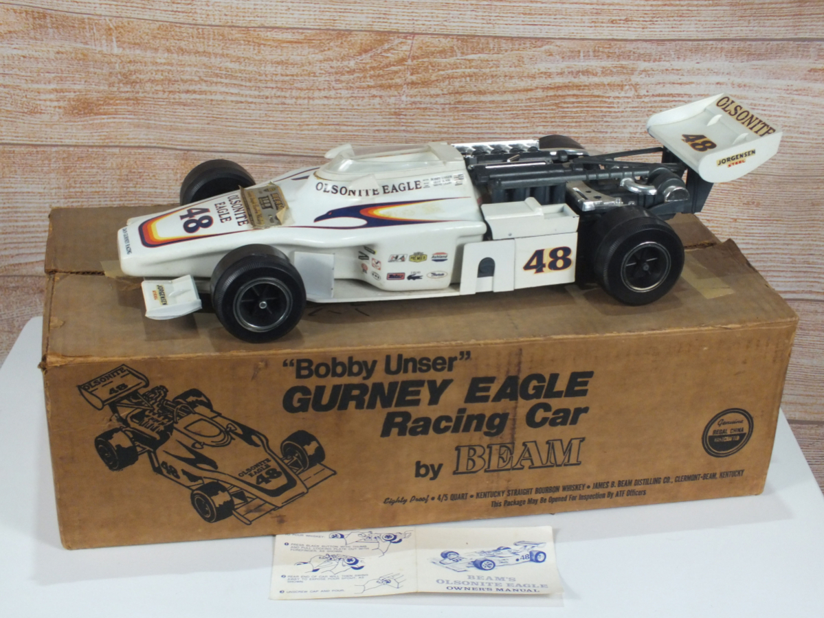 希少 JIM BEAM OLSONITE EAGLE ジムビーム レーシングカー 車型 GURNEY EAGLE Racing car Bobby Unser_画像1