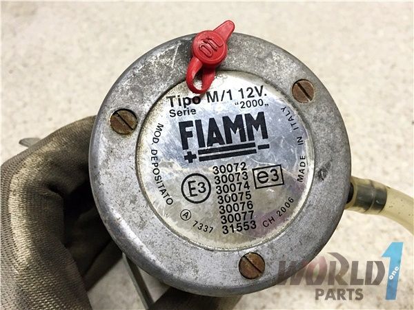 卍 FIAMM フィアム 2連 エアホーン 電装品 フェラーリ ロールスロイス ロスサントスカスタム ふぁ〜 族車 ヤン車 卍_画像3