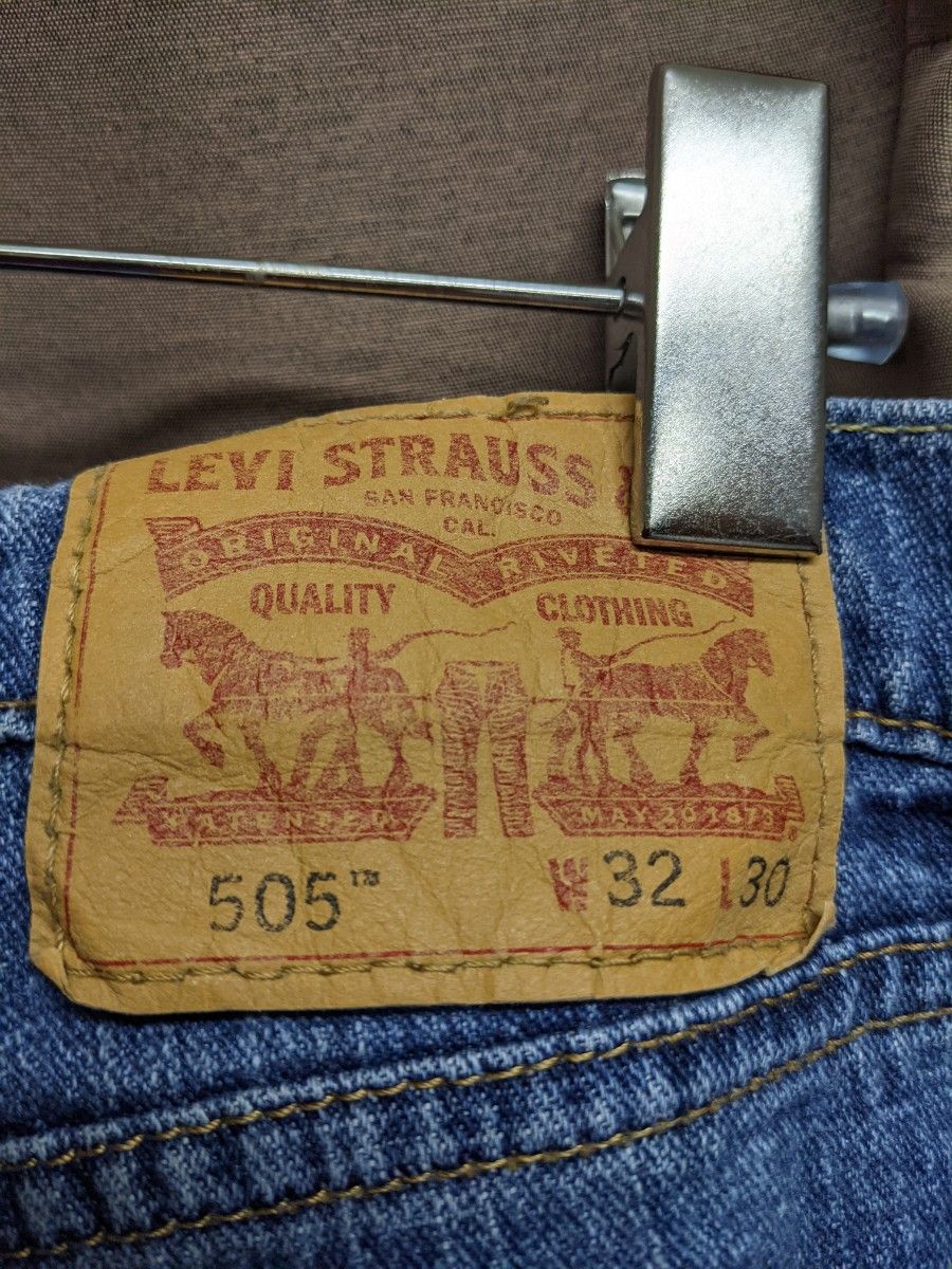 Levi's505  W32  L30ストレートデニム