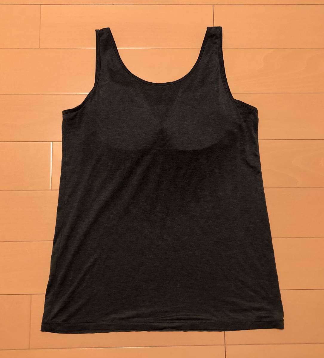 *0 UNIQLO Uniqlo heat Tec bla tank top bla top XL dark gray 0*