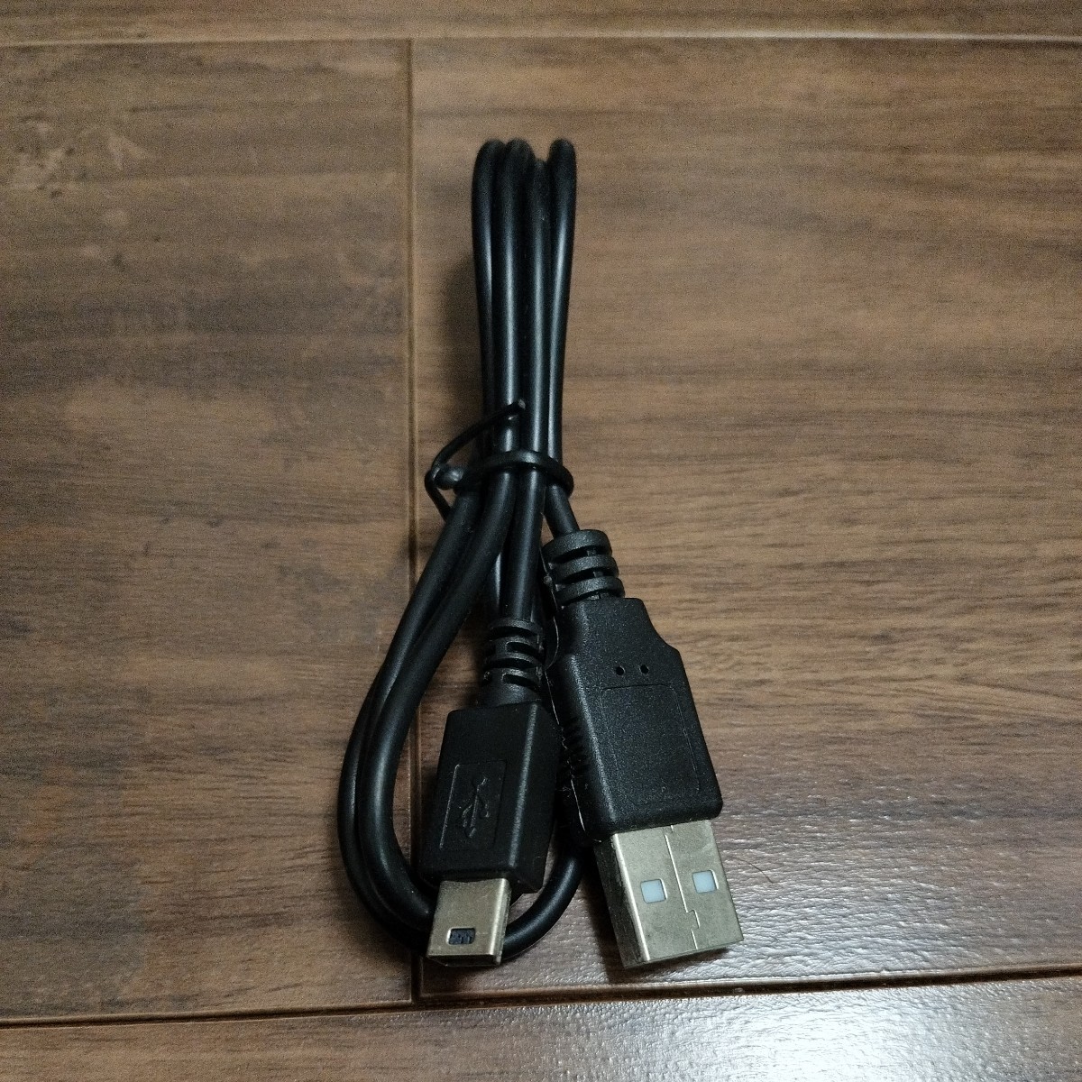 【未使用】　USBケーブル　mini USB Type-B　100cm_画像1