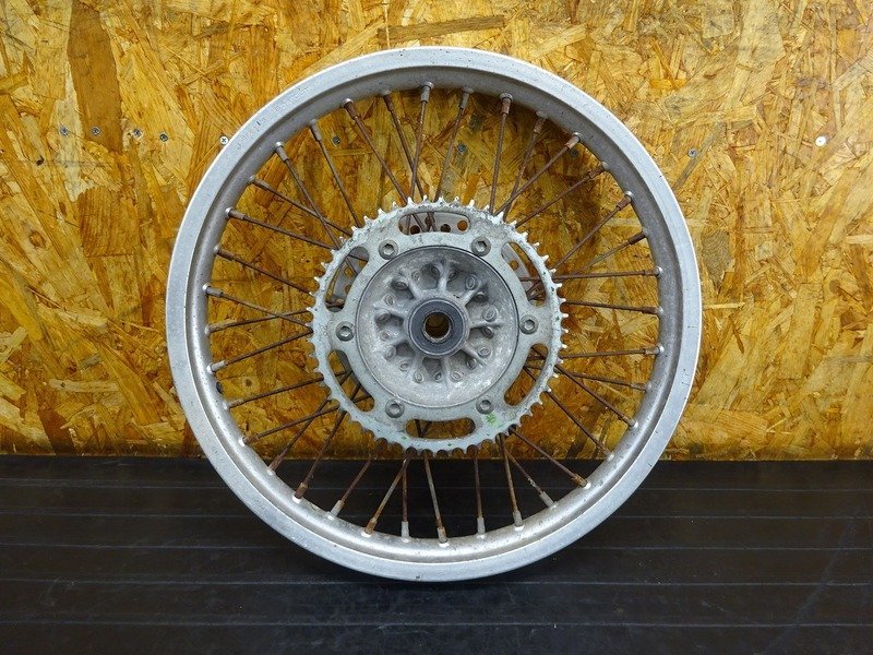 【231224】KDX125SR(DX125A-031)◇ リア足回りセット リアホイール 18×1.85 アクスルシャフト スイングアーム 【A5 ※検索:200 220 250_画像2