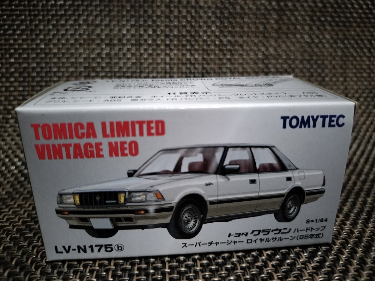  unopened Tomica Limited Vintage NEO LV-N175b Toyota Crown hardtop supercharger Royal saloon (85 year )