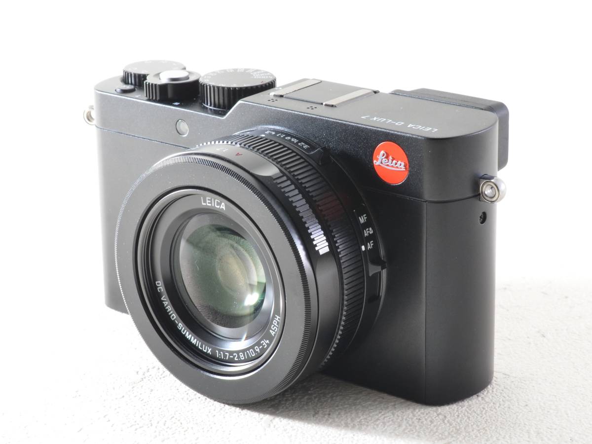 [ほぼ新品級] Leica (ライカ) D-LUX7 ブラック 元箱付 [保証](52138)_画像4