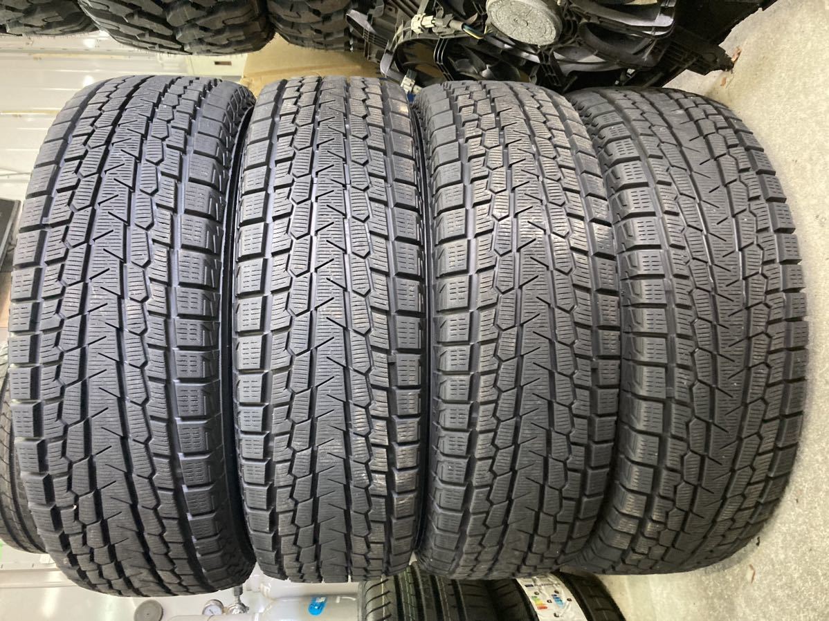 【中古】ヨコハマ215/70R16バリ溝アイスガードG075スタッドレス★クルーガーハリアーRAV4ムラーノトリビュートエクストレイルyokohama_画像1