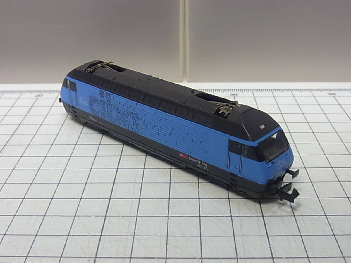 【現状品】MINITRIX 12689 SBB Re460 スイス電気機関車「CIBA」ラッピング（内容は画像要確認）_画像3