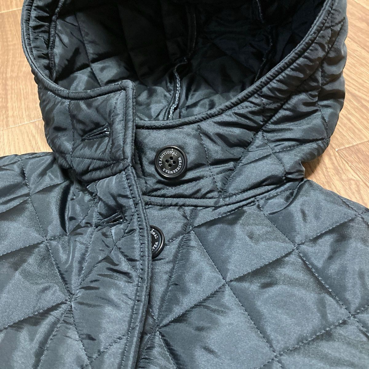 美品 トラディショナルウェザーウェア   Traditional Weatherwear  キルティングコート 黒 コート