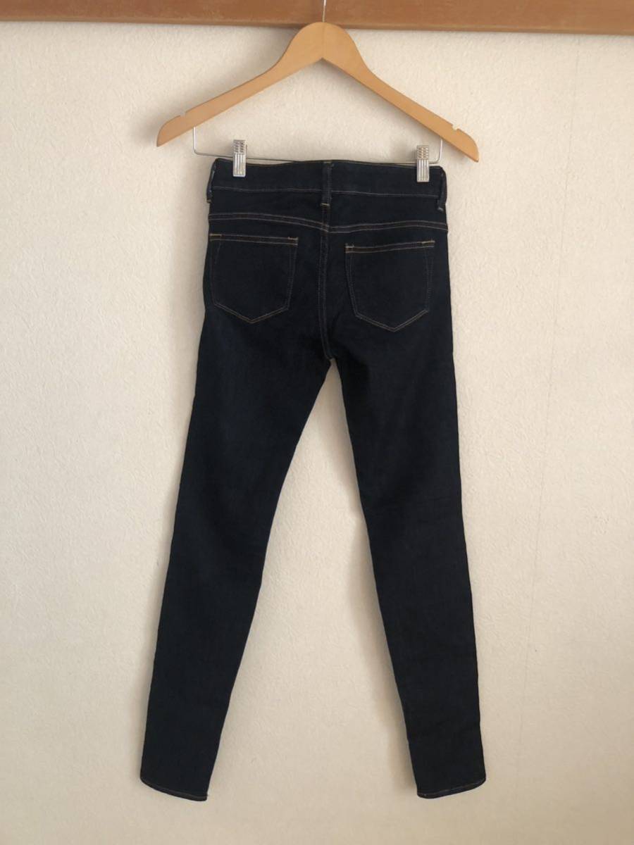 ★美品★ユニクロ　スキニーフィット　tapered デニムパンツ　スキニー_画像2