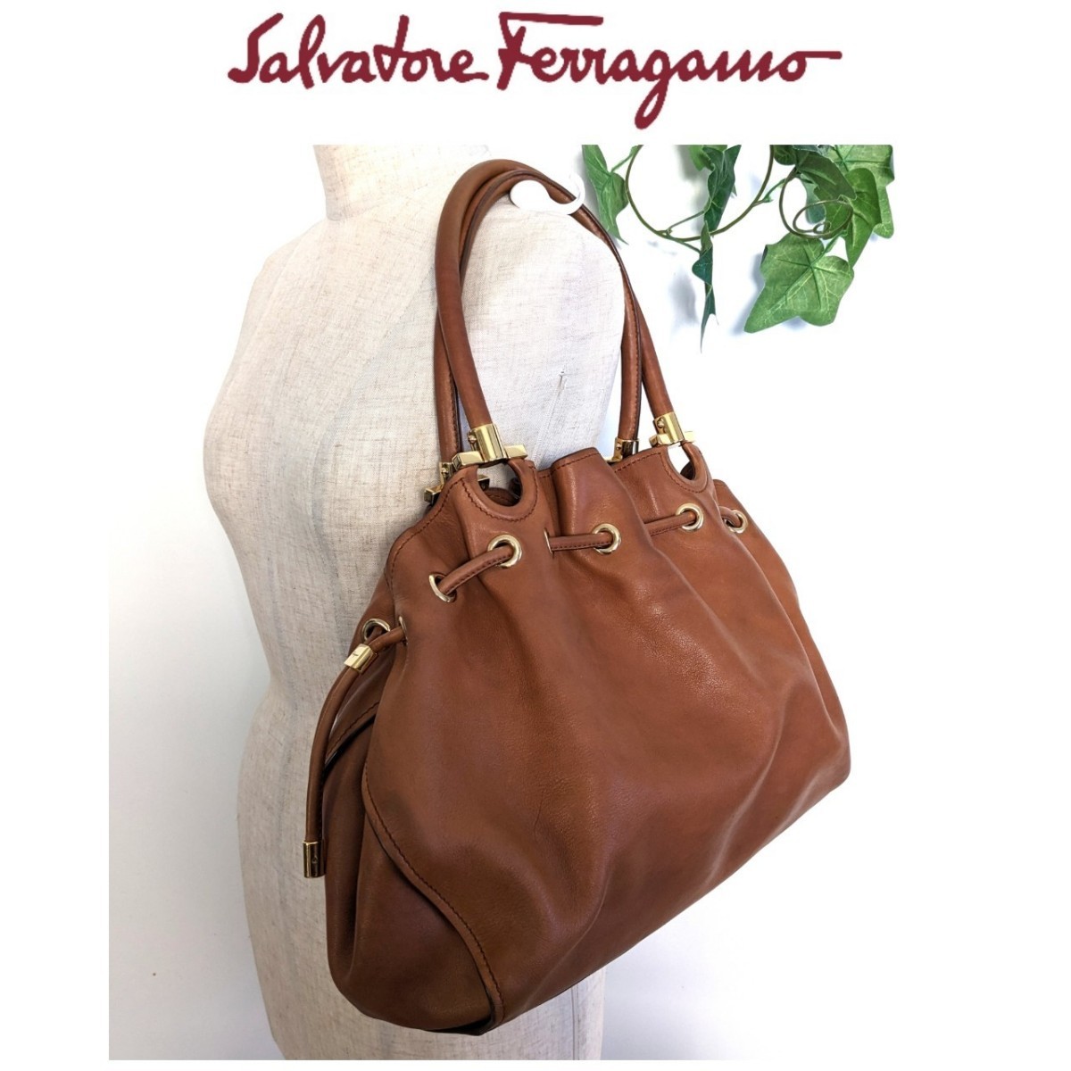 良品 Salvatore Ferragamo フェラガモ ヴィンテージ レザー 巾着 ショルダーバッグ トートバッグ ハンドバッグ 鞄 キャメル ブラウン 茶色