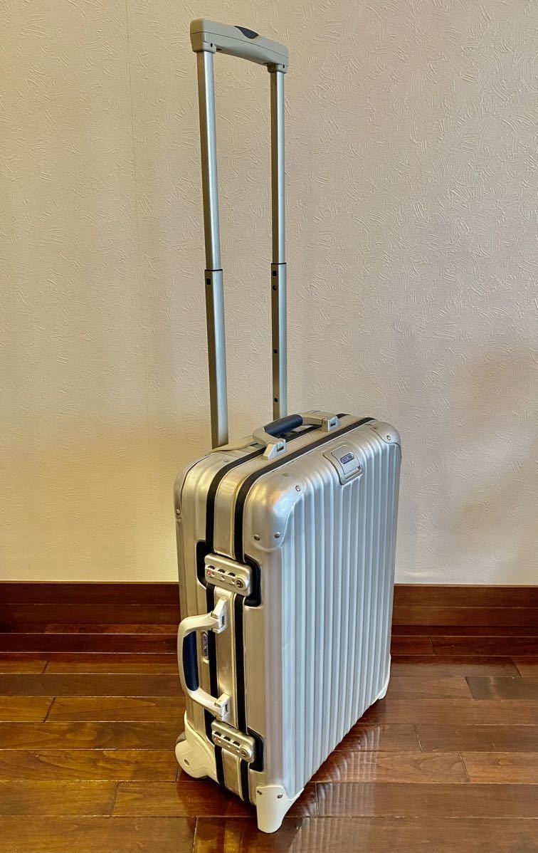 希少!廃番 後期モデル 美品 シルバーインテグラル 32L 2輪 機内 希少!廃番 後期モデル 美品 シルバーインテグラル 32L 2輪 機内