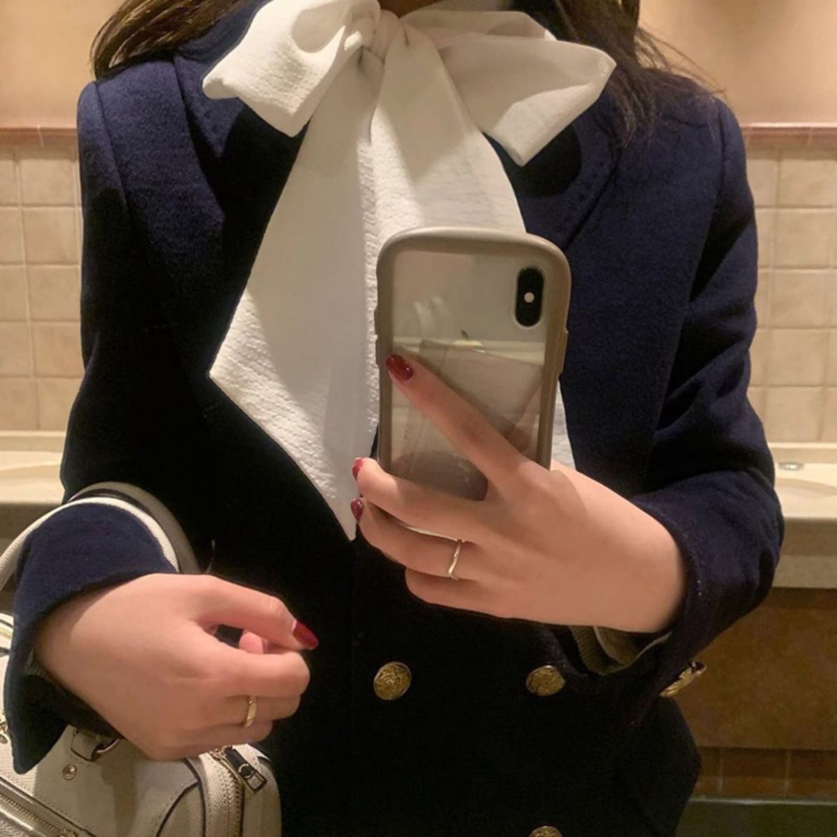 bibiy RIBBON CUFFS BLOUSE リボンブラウス Bibiy|Yahoo!フリマ bibiy RIBBON CUFFS BLOUSE リボンブラウス Bibiy|Yahoo!フリマ