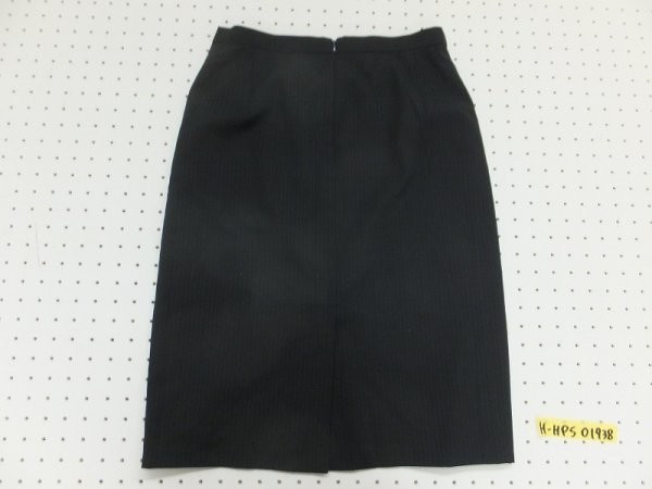 〈送料無料〉美品！Calvin Klein カルバンクライン レディース ウール ピンストライプ スカート 6 黒_画像3