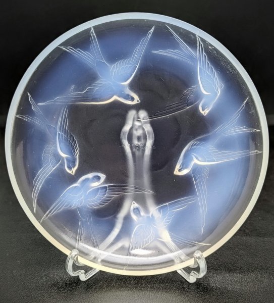 【予約中！】 人気 希少 Sabino 直径12㎝ 小皿 プレート ツバメ オパルセントガラス フランス サビノ France 工芸ガラス