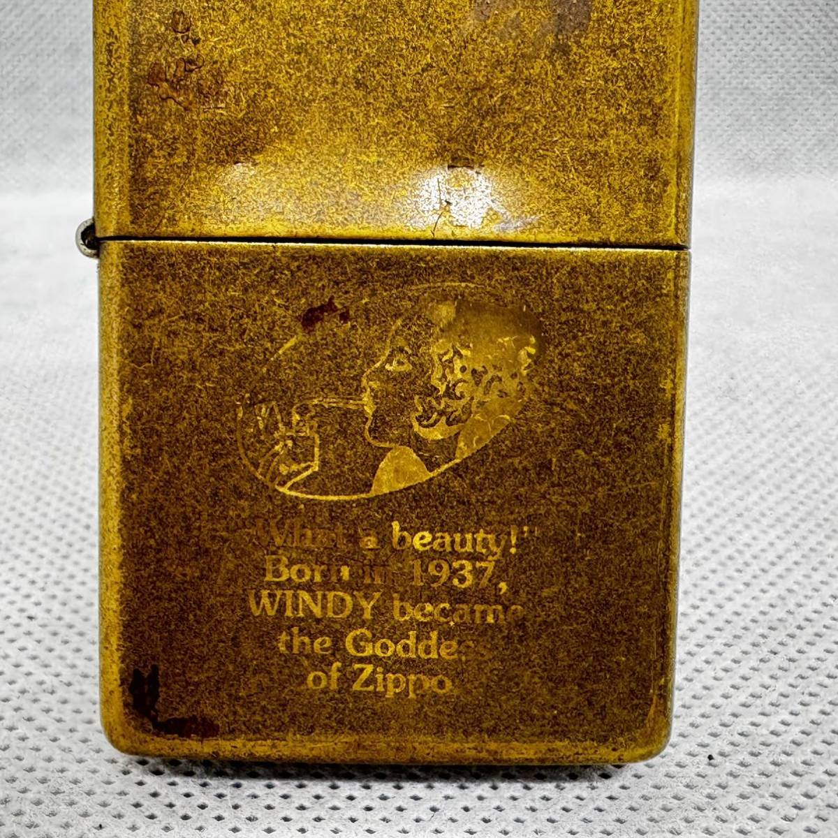 2437 ZIPPO ジッポ WINDY What a beauty! Born in 1937. WINDY become the Goddess of ZIPPO 1994年7月製造 ヴィンテージ　ライター _画像2