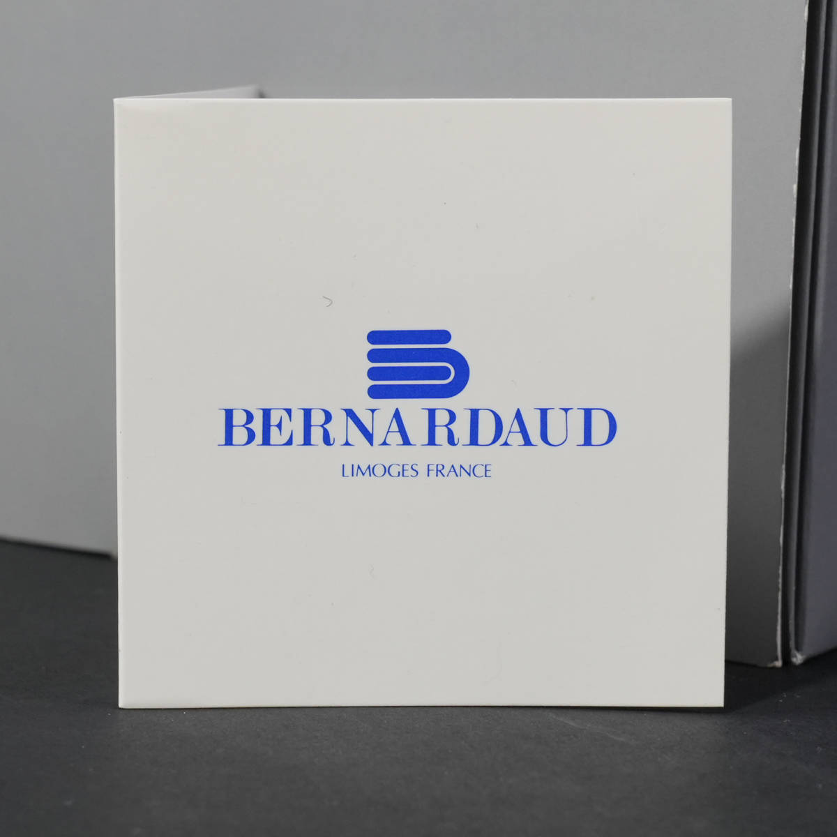 ① ベルナルド ・ リモージュ Bernardaud Limoges キリンビアマグコレクション 1991年 フランス マグカップ 箱付 ビール_画像2