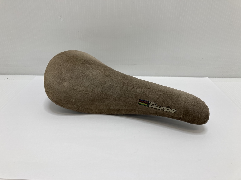 下松)Selle Italia セライタリア サドル Turbo ターボ スチールレール 茶系 スエード サビあり 現状品 ◆★B231219R09B KN19A_画像1