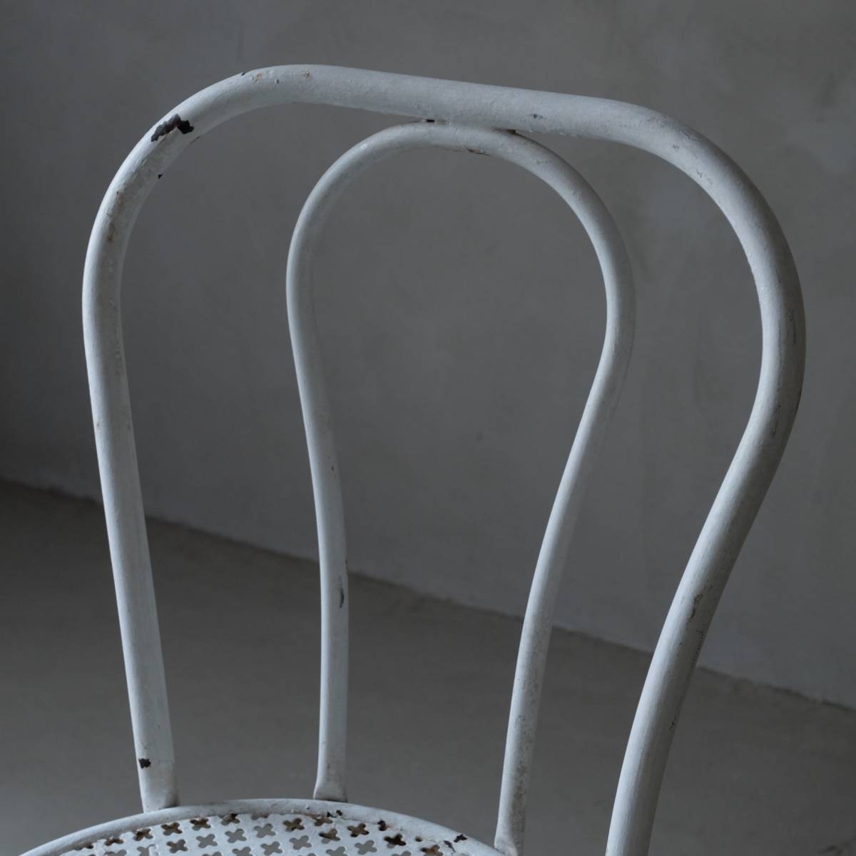 02750 white iron garden chair A / iron chair retro antique car Be bro can to gardening 