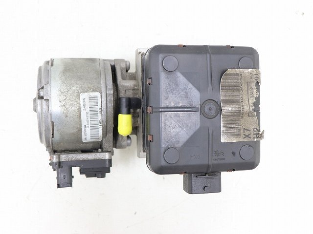 * Citroen C5 Tourer X7 09 year X7RFJ hydraulic type suspension unit oil pressure pump 968442730054 ( stock No:A36902) (7299)