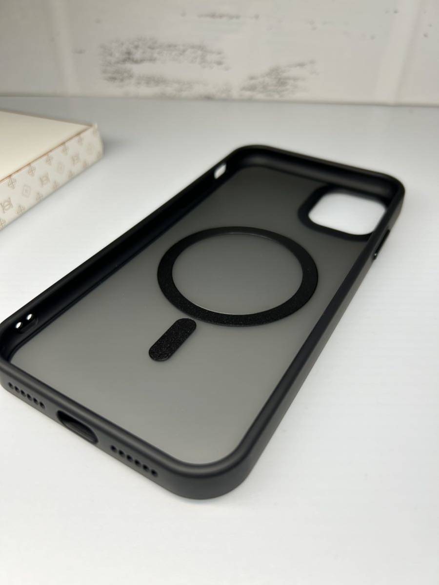Anqrp iPhone11 用 ケース マグネット搭載 [Magsafe対応] ワイヤレス充電対応 半透明 マット感 耐衝撃 6.1インチ ブラック_画像9
